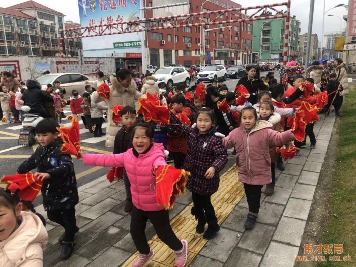 江蘇泰興市偉才幼兒園：民俗鬧元宵