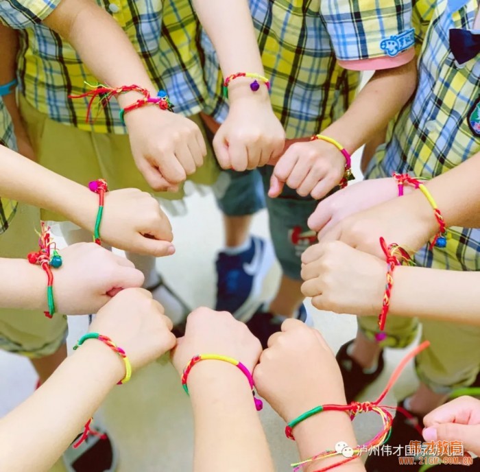 粽葉飄香迎端午，傳統(tǒng)文化潤童心——四川瀘州偉才幼兒園